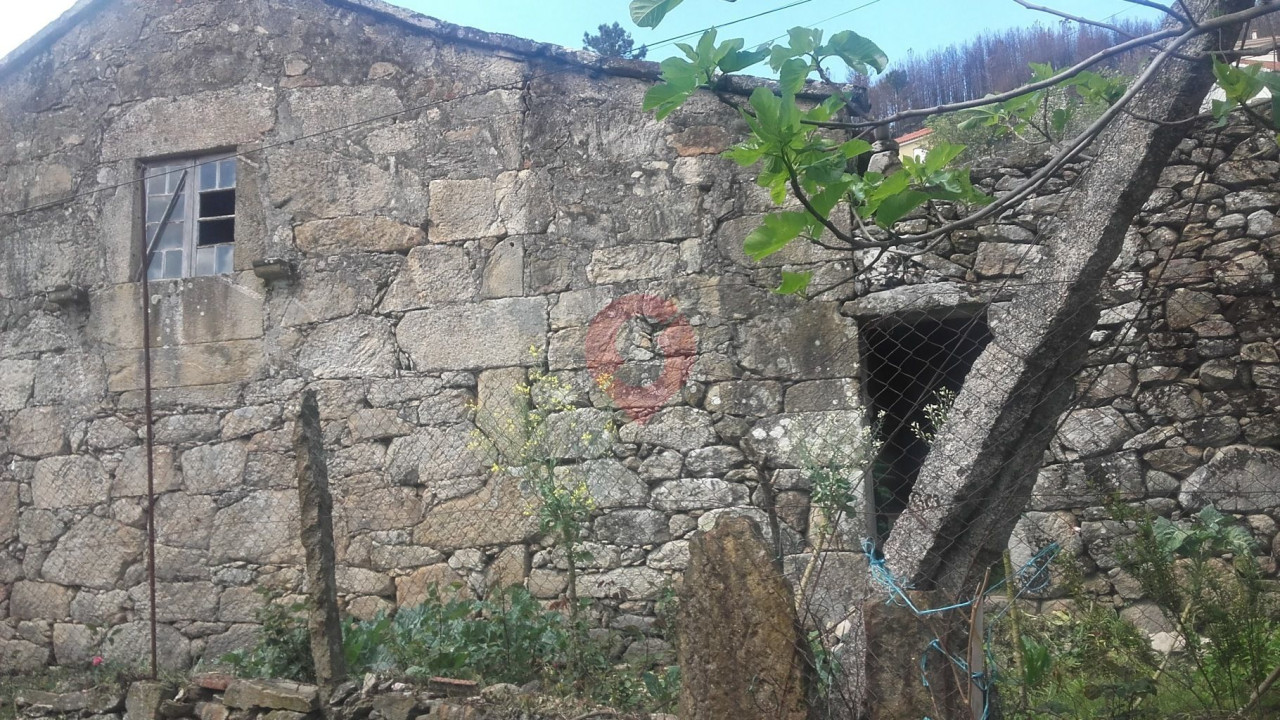 Moradia T2 para Venda em Sago, Lordelo e Parada Foto 3