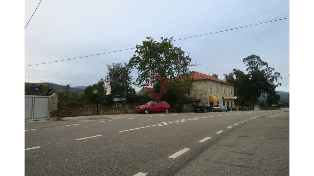 Moradia T6 para Venda em Barbeita Foto 2