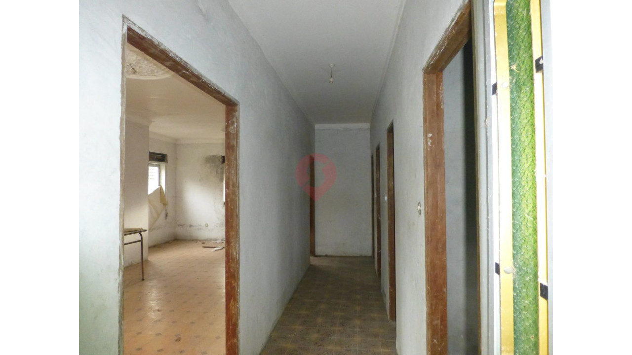 Moradia T2 para Venda em São Paio Foto 4