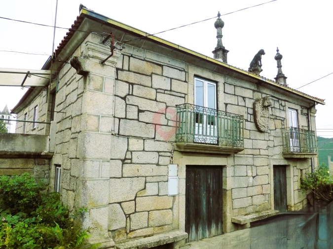 Moradia T5 para Venda em Riba de Mouro Foto 2