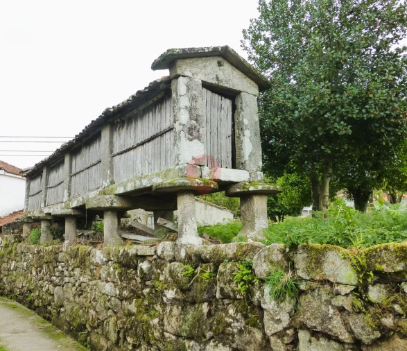 Moradia T5 para Venda em Riba de Mouro Foto 19