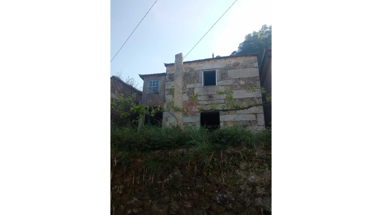 Moradia T3 para Venda em Abedim Foto 1