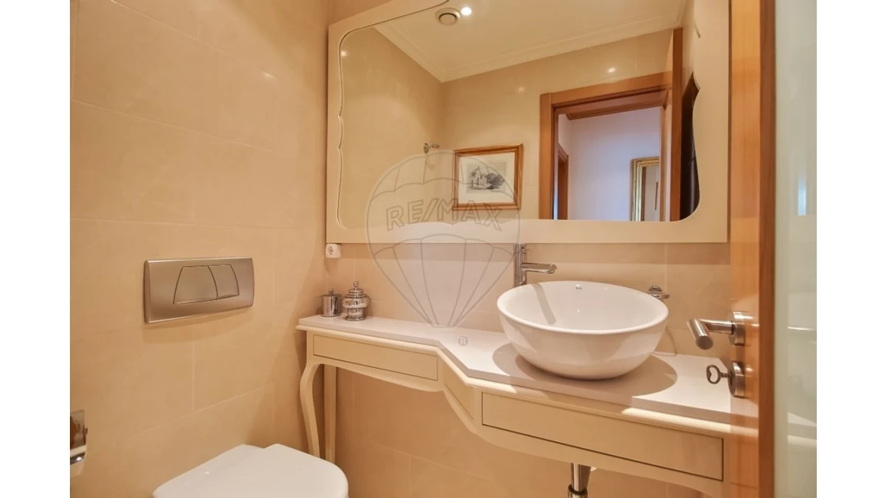 Apartamento T3 para Venda em Parque das Nações Foto 20
