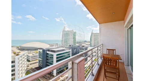 Apartamento T3 para Venda em Parque das Nações