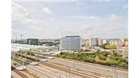 Apartamento T3 para Venda em Parque das Nações