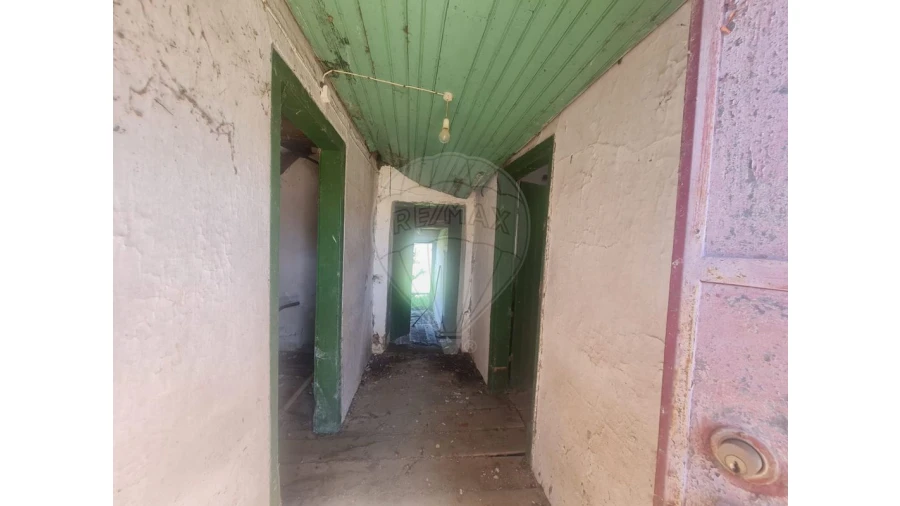 Moradia T2 para Venda em Envendos Foto 11