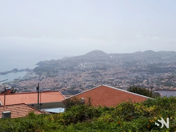 Terreno para Venda em Funchal (Santa Maria Maior) Foto 12