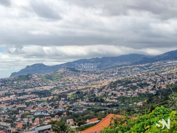 Terreno para Venda em Funchal (Santa Maria Maior) Foto 3