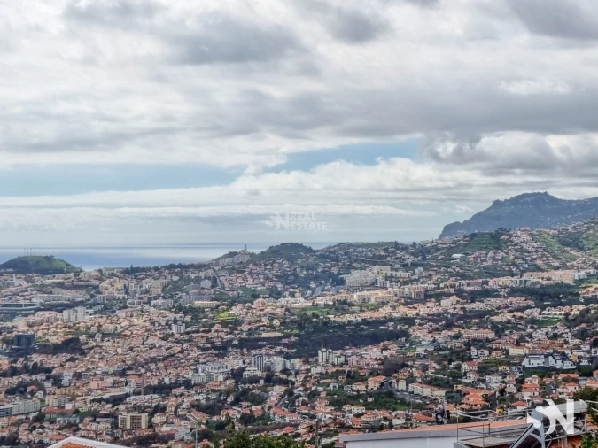 Terreno para Venda em Funchal (Santa Maria Maior) Foto 4
