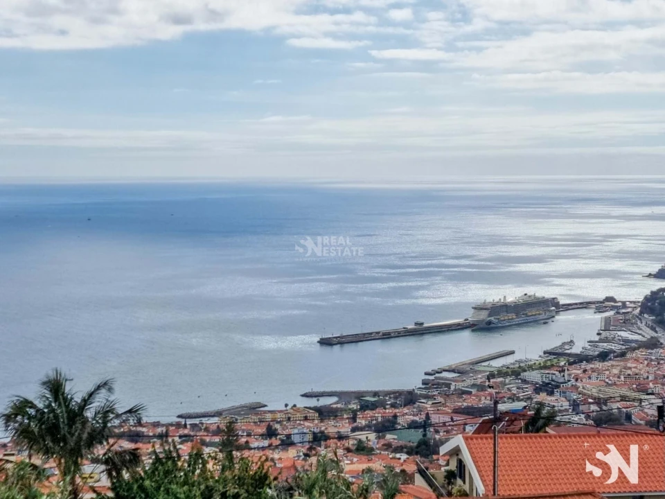Terreno para Venda em Funchal (Santa Maria Maior) Foto 5