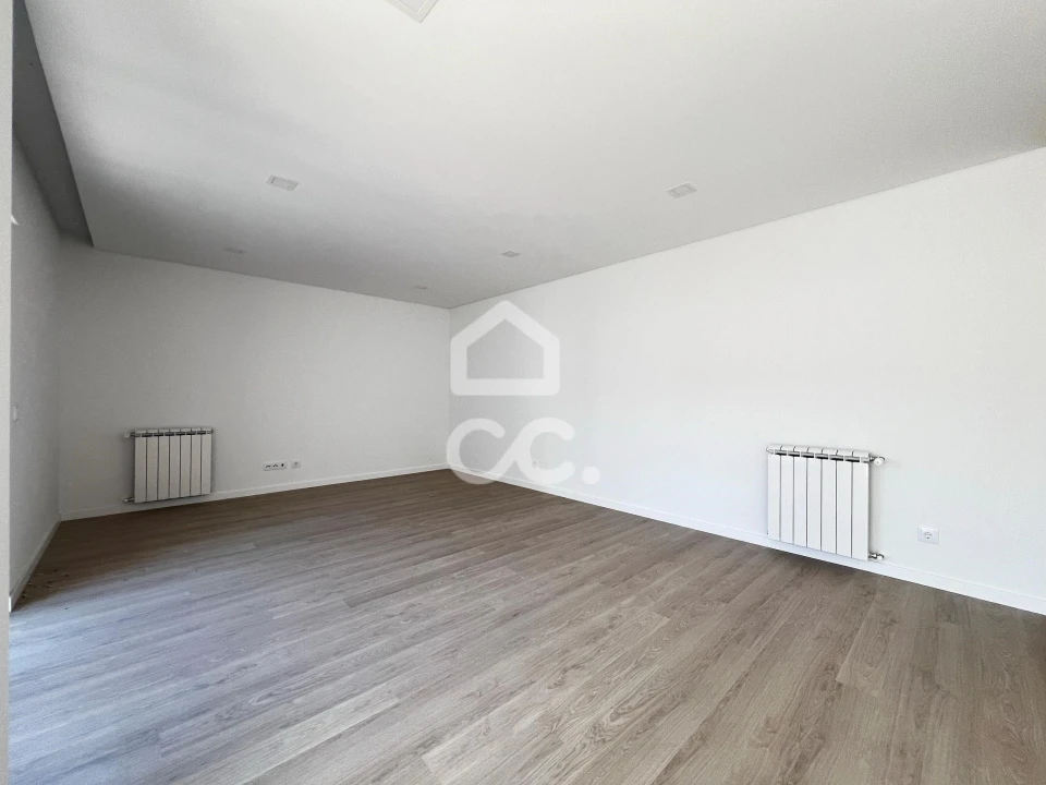 Apartamento T2 para Venda em Buarcos Foto 2