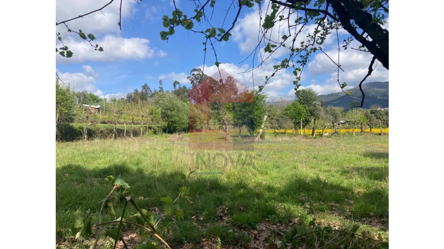 Terreno para Venda em Marrancos e Arcozelo Foto 1