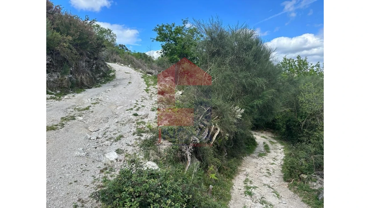 Terreno para Venda em Valdreu Foto 29