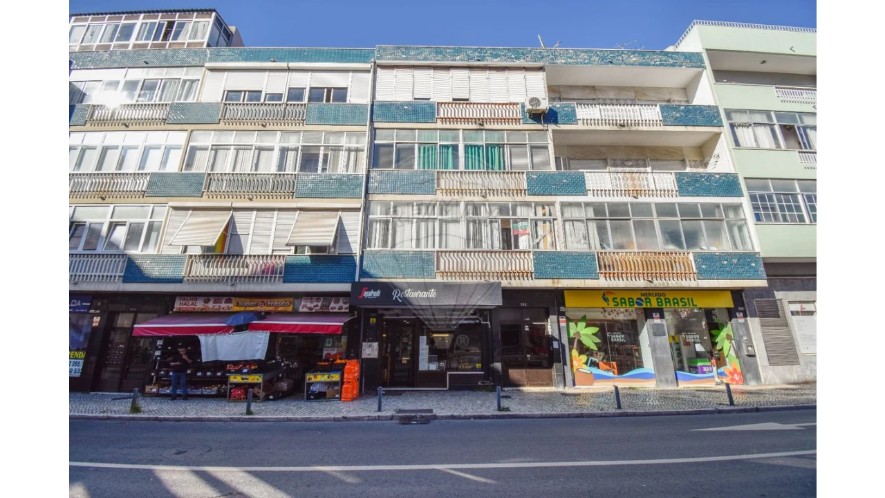 Negócio para Venda em Venteira Foto 23