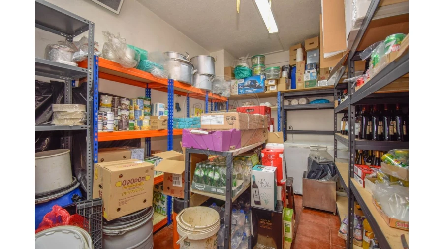 Negócio para Venda em Venteira Foto 10