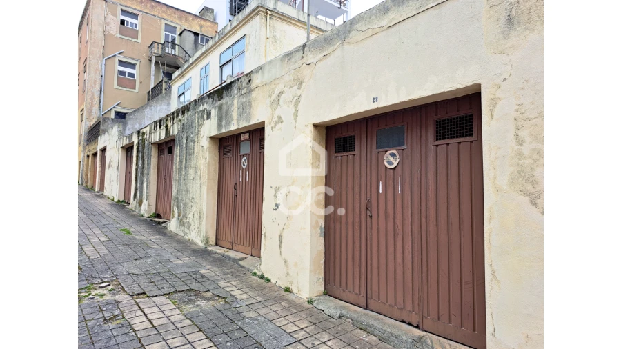 Prédio para Venda em Buarcos Foto 4