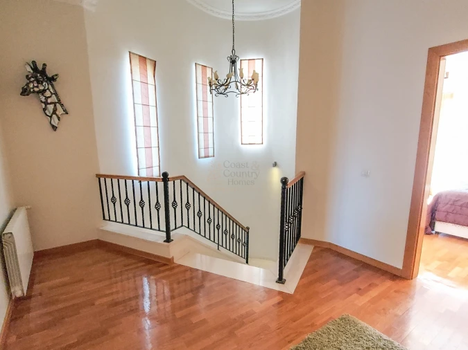 Moradia T8 para Venda em Almancil Foto 51