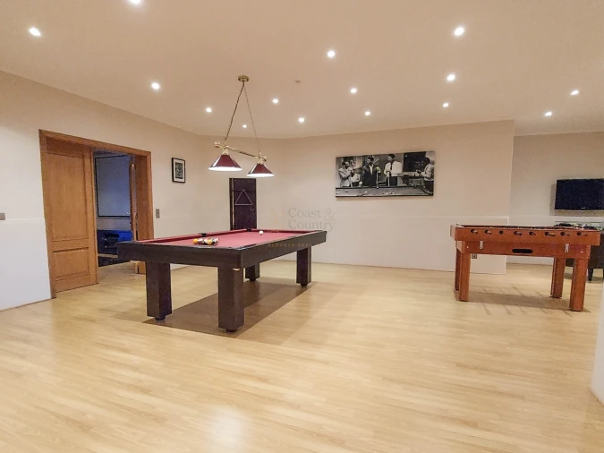 Moradia T8 para Venda em Almancil Foto 53