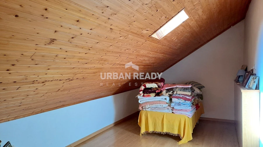 Moradia T13 para Venda em Riodades Foto 11