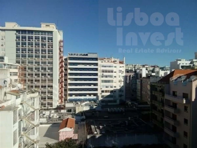 Apartamento T1 para Venda em Avenidas Novas Foto 4