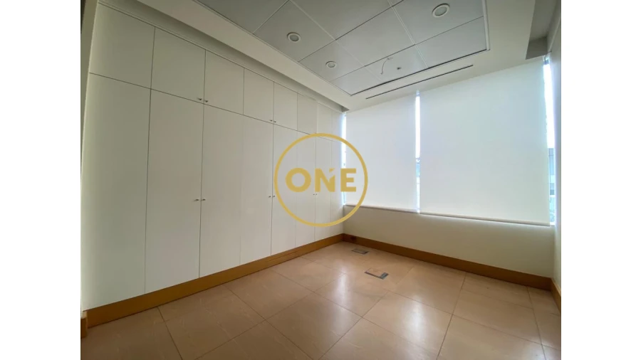 Loja para Venda em Delães Foto 3