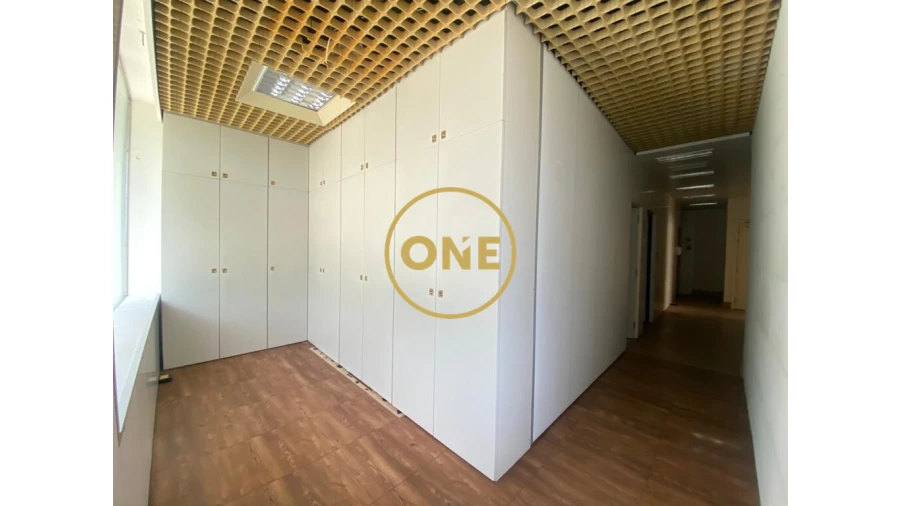 Loja para Venda em Delães Foto 7