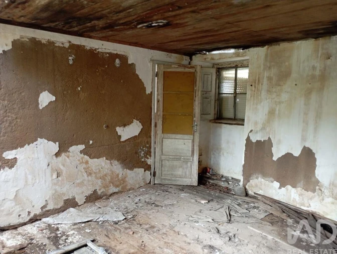 Moradia T2 para Venda em São João Baptista e Santa Maria dos Olivais Foto 10