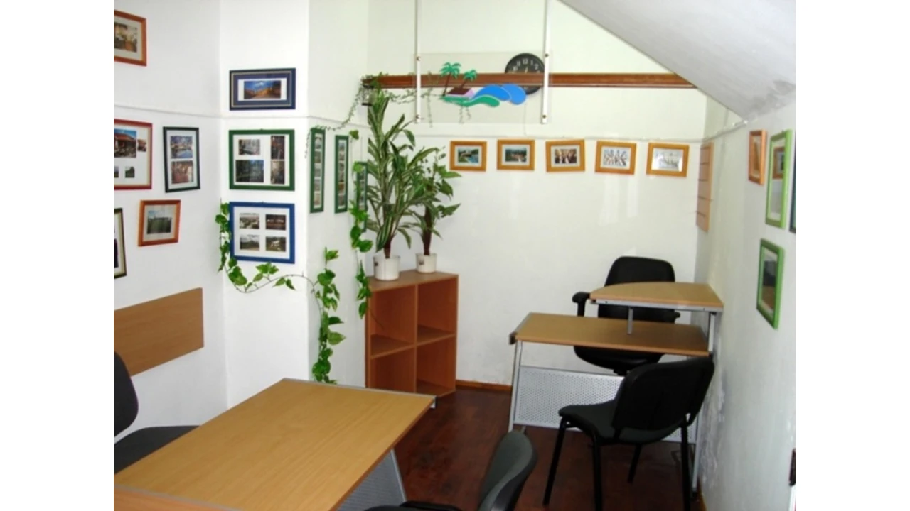 Escritório para Venda em Almada, Cova da Piedade, Pragal e Cacilhas Foto 2