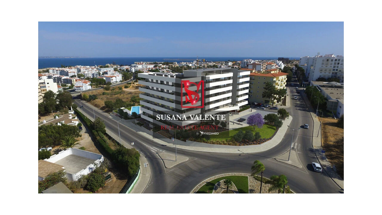 Apartamento T2 para Venda em Bensafrim e Barão de São João Foto 10