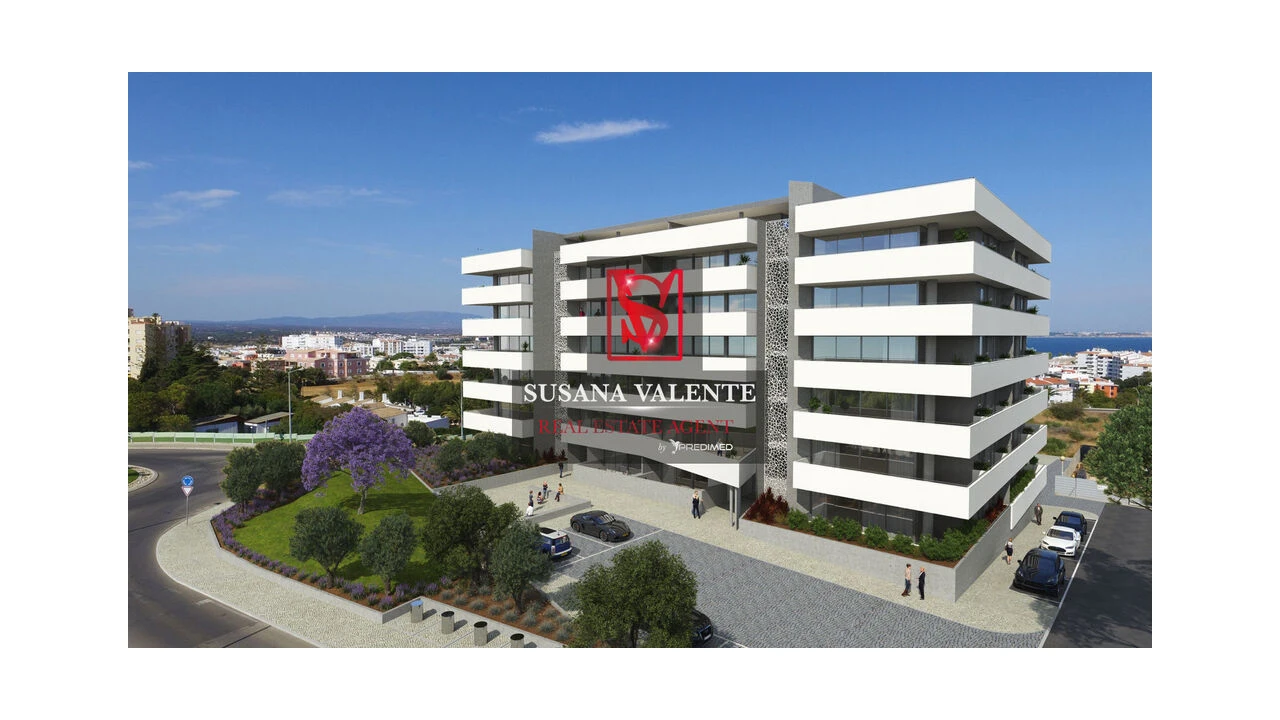 Apartamento T2 para Venda em Bensafrim e Barão de São João Foto 8