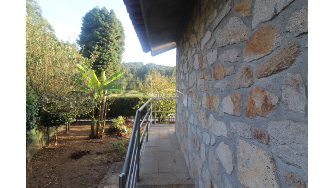 Moradia T3 para Venda em Areias Foto 9