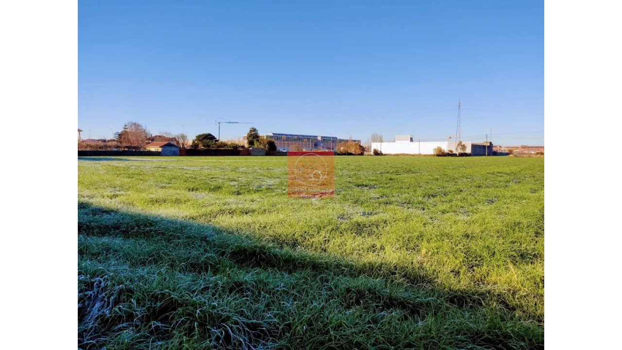 Terreno para Venda em Póvoa de Varzim, Beiriz e Argivai Foto 2