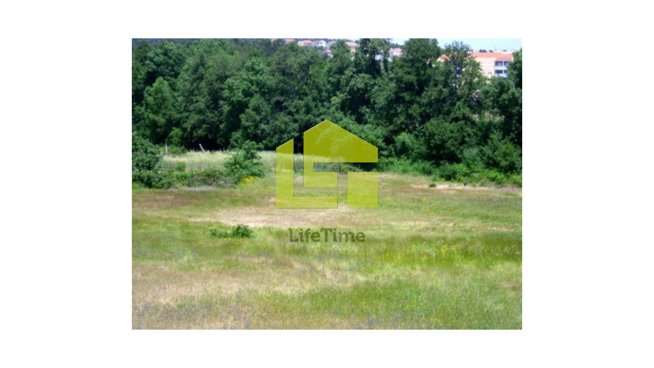 Terreno para Venda em Santa Maria Maior Foto 1