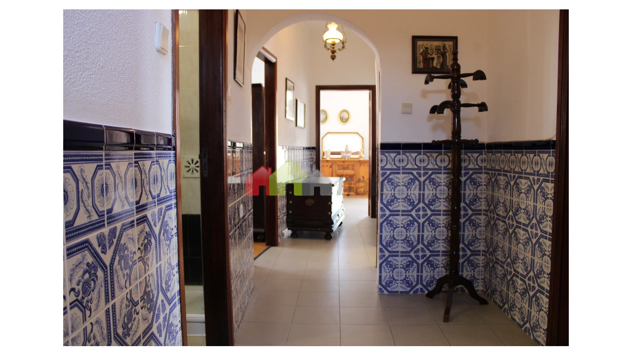 Prédio para Venda em Beja (Santiago Maior e São João Baptista) Foto 37