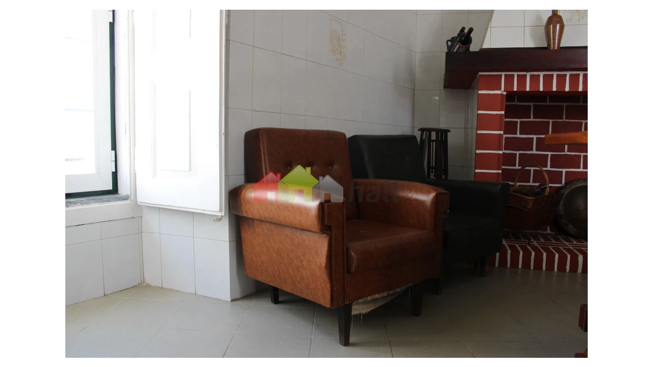 Prédio para Venda em Beja (Santiago Maior e São João Baptista) Foto 13