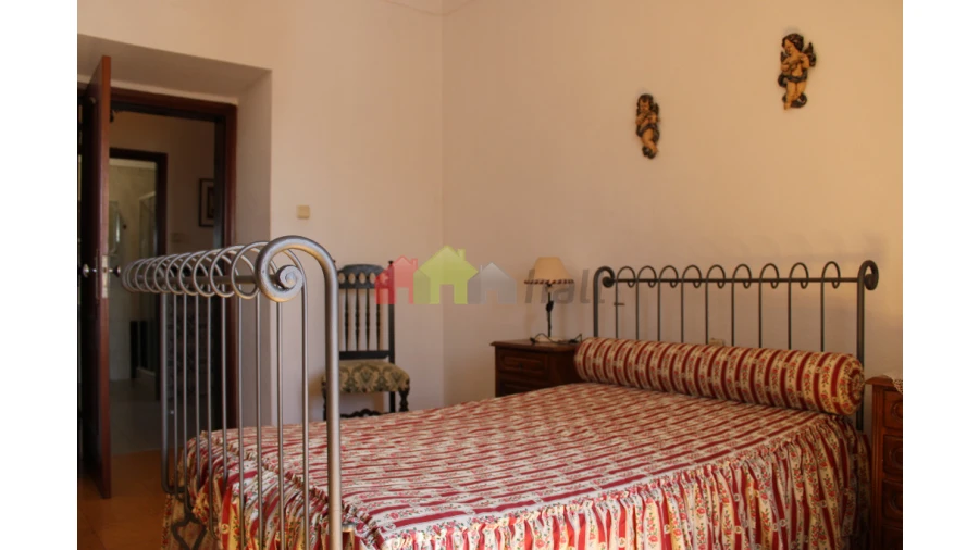 Prédio para Venda em Beja (Santiago Maior e São João Baptista) Foto 20