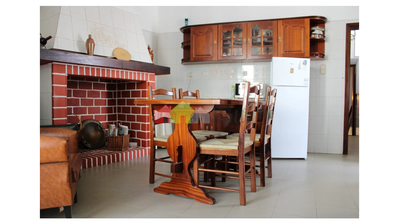 Prédio para Venda em Beja (Santiago Maior e São João Baptista) Foto 10