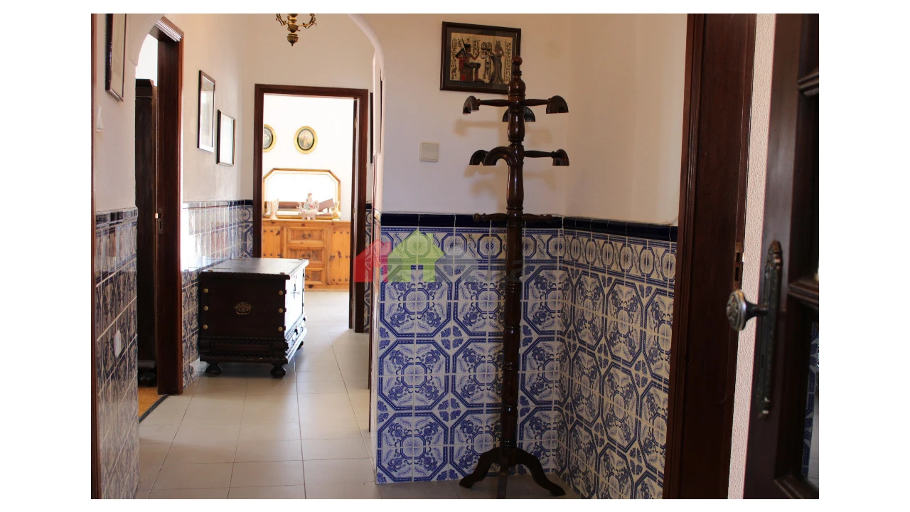 Prédio para Venda em Beja (Santiago Maior e São João Baptista) Foto 16