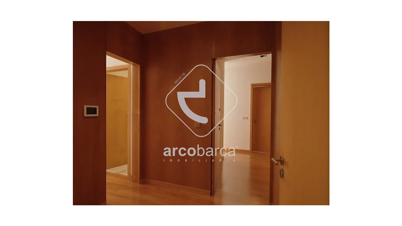 Moradia T3 para Venda em Fornelos e Queijada Foto 29