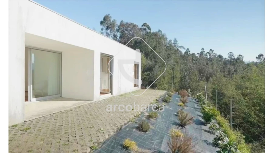 Moradia T3 para Venda em Fornelos e Queijada Foto 2