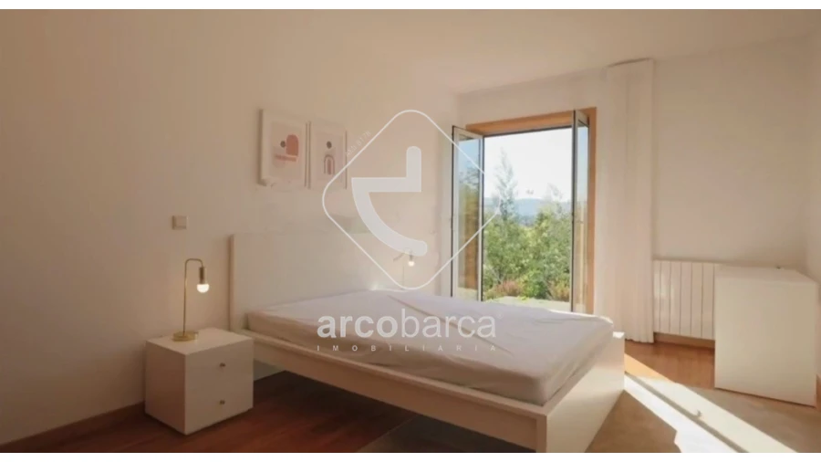 Moradia T3 para Venda em Fornelos e Queijada Foto 27