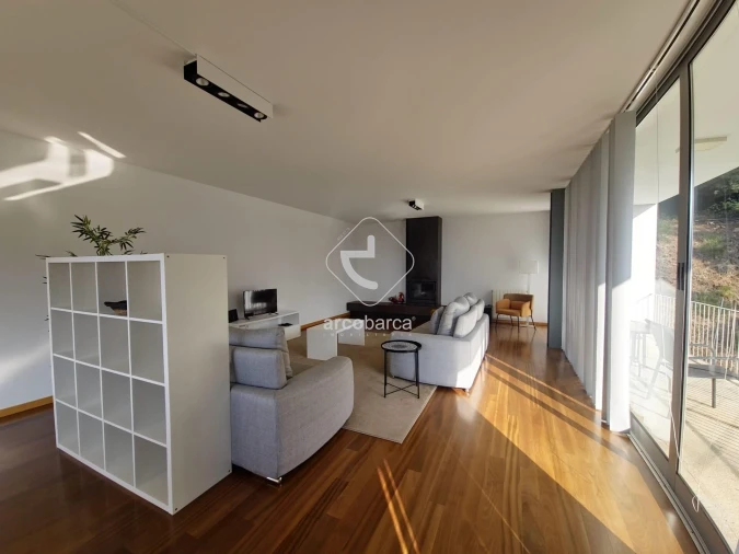 Moradia T3 para Venda em Fornelos e Queijada Foto 13