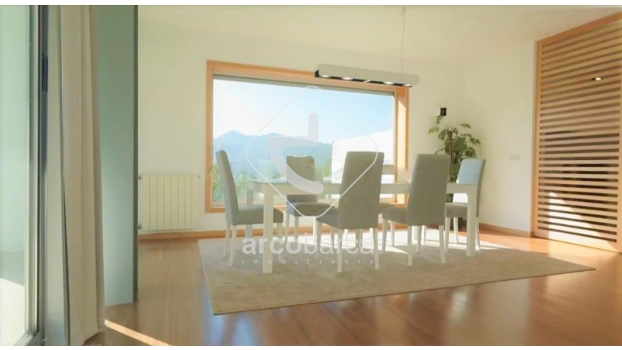 Moradia T3 para Venda em Fornelos e Queijada Foto 17