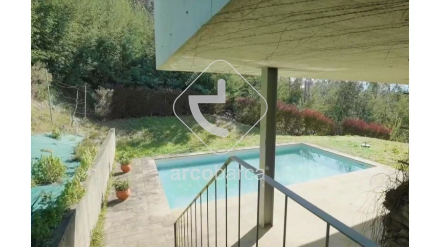 Moradia T3 para Venda em Fornelos e Queijada Foto 4