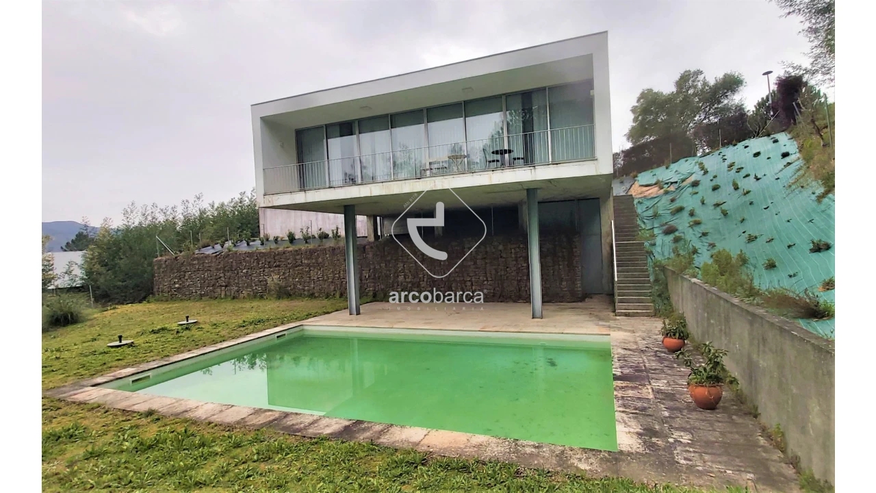 Moradia T3 para Venda em Fornelos e Queijada Foto 7