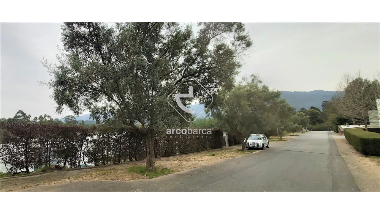 Moradia T3 para Venda em Fornelos e Queijada Foto 46