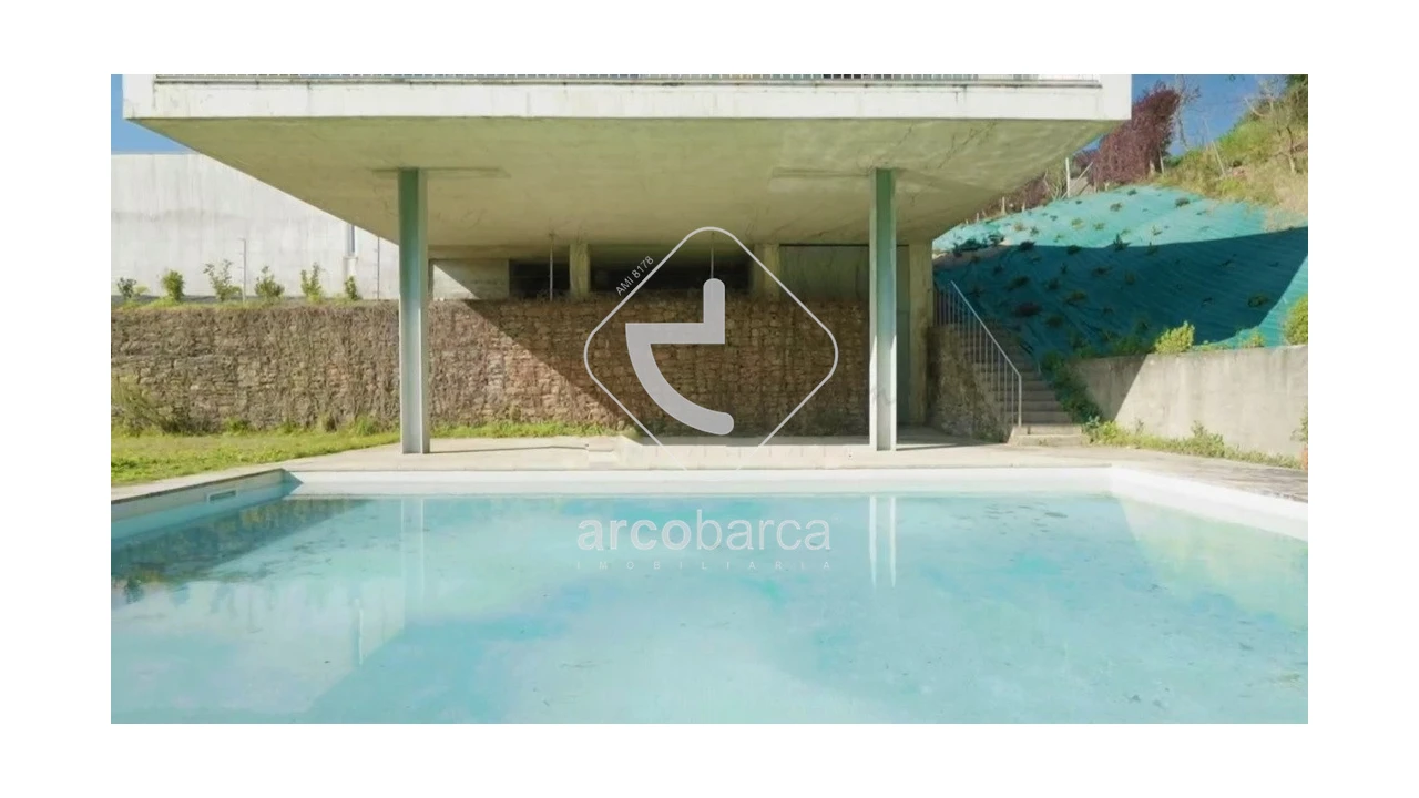 Moradia T3 para Venda em Fornelos e Queijada Foto 5