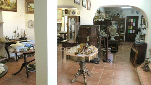 Moradia T6 para Venda em Mexilhoeira Grande