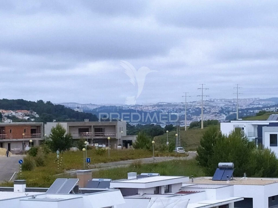 Moradia T6 para Venda em Caparica e Trafaria Foto 3