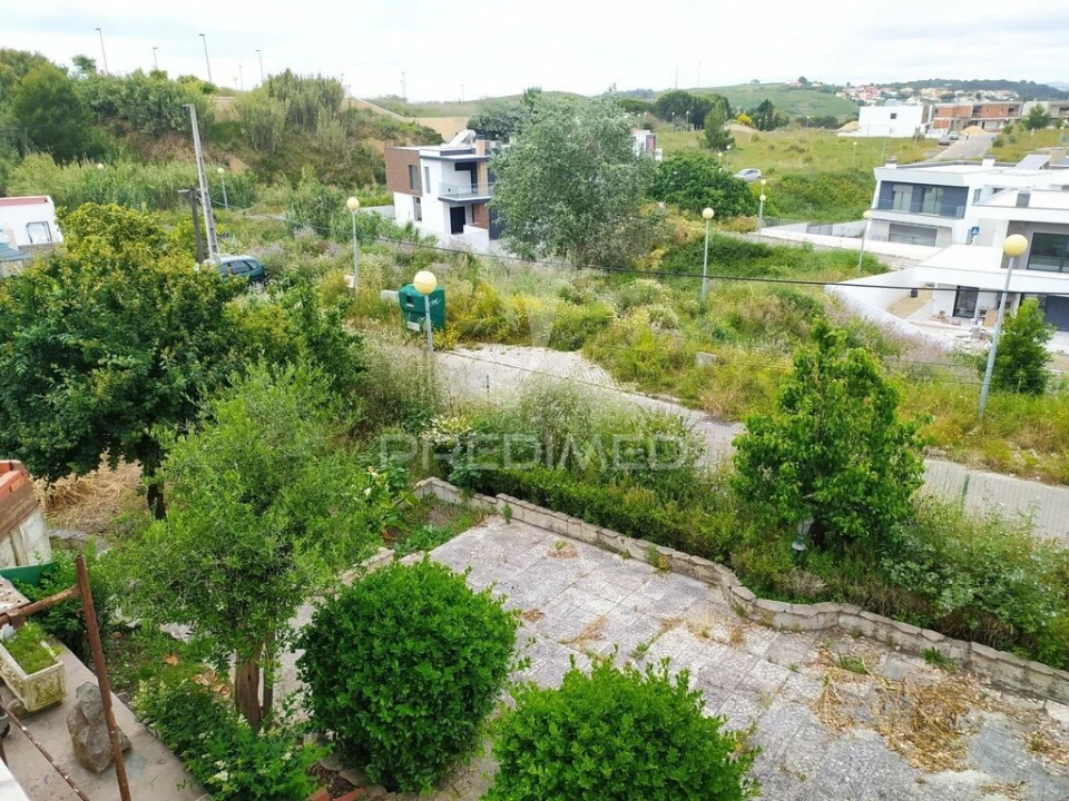 Moradia T6 para Venda em Caparica e Trafaria Foto 13